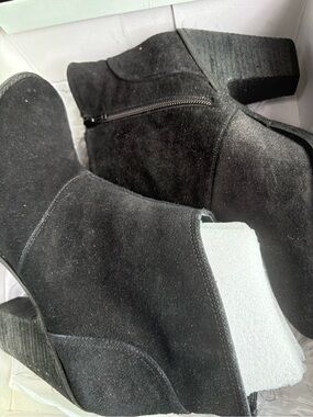 Black suede and cheetah pair